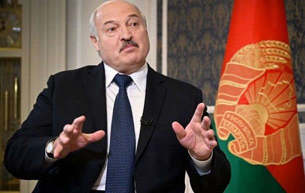 Лукашенко раскритиковал Трампа за заявления о смене Зеленского