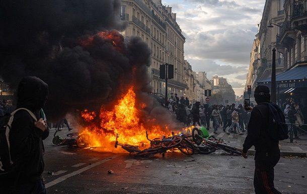 Масштабная волна. Почему европейцы протестуют