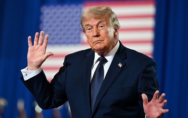 Рейтинг Трампа упал до исторического минимума