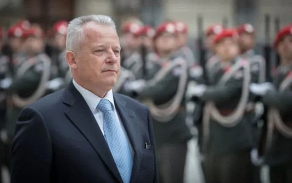 Perović: Abazovićev nonsens sa notom, nastavlja da šteti ugledu države