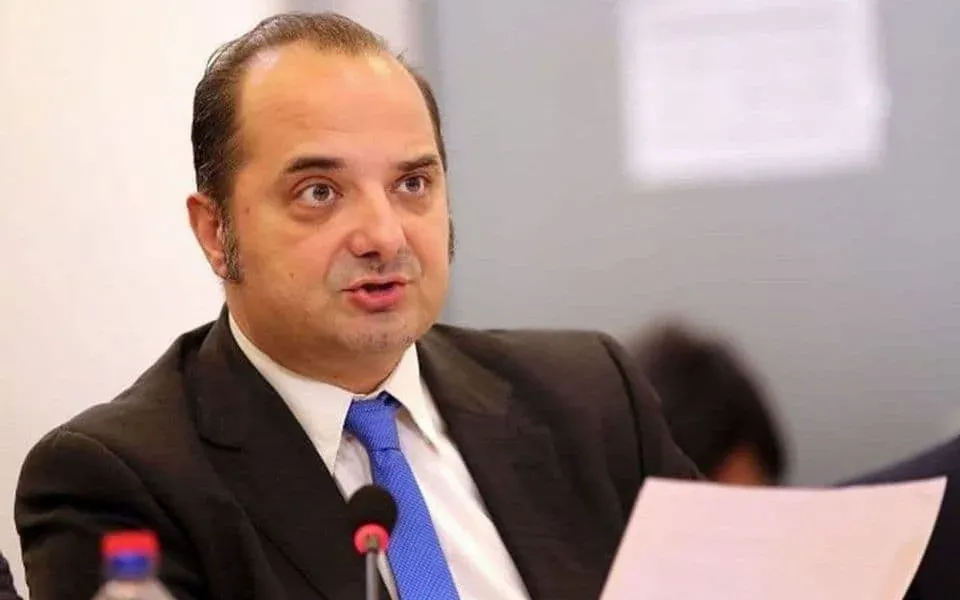 Srpski istoričar opet se umiješao: Crnogorska nacija i jezik su takozvani, na popisu očekujem povratak srpskom identitetu