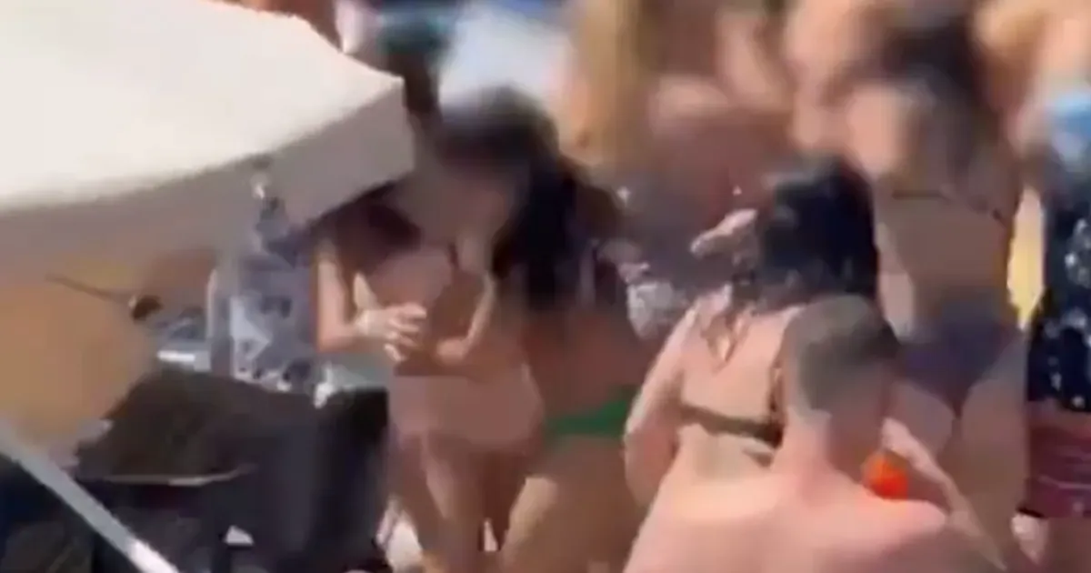 VIDEO Masovna svađa u Španiji zbog ležaljke, devojčici (13) slomljen nos