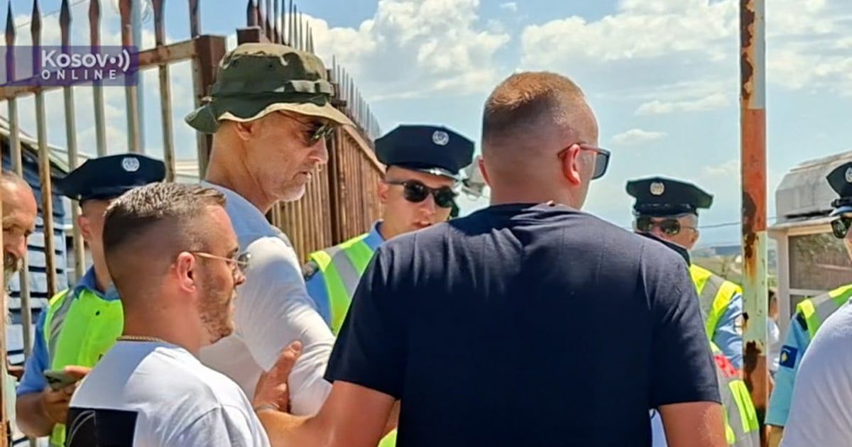 Video Kosovska policija privela više desetina osoba na Gazimestanu