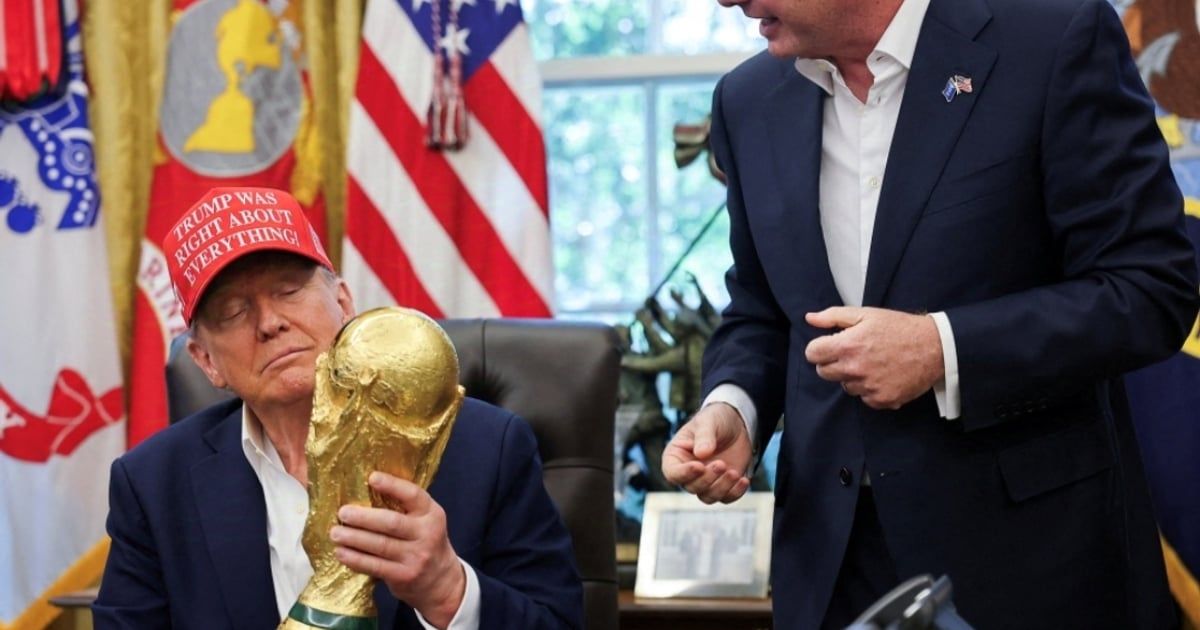 Oglasio se Infantino: Razgovarao sam sa Trampom