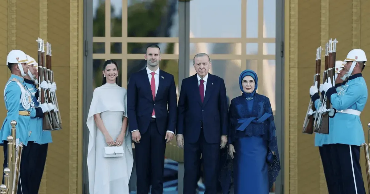 Spajić putovao u Ankaru na NATO samit, dočekao ga Erdogan