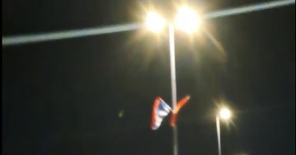 U Zeti počelo postavljanje "trobojki" i državnih zastava, akciju prati komunalna služba