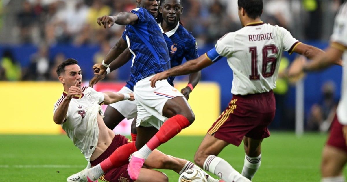 FIFA krši pravila fudbalske igre i pravi Superbol umjesto finala Svjetskog prvenstva