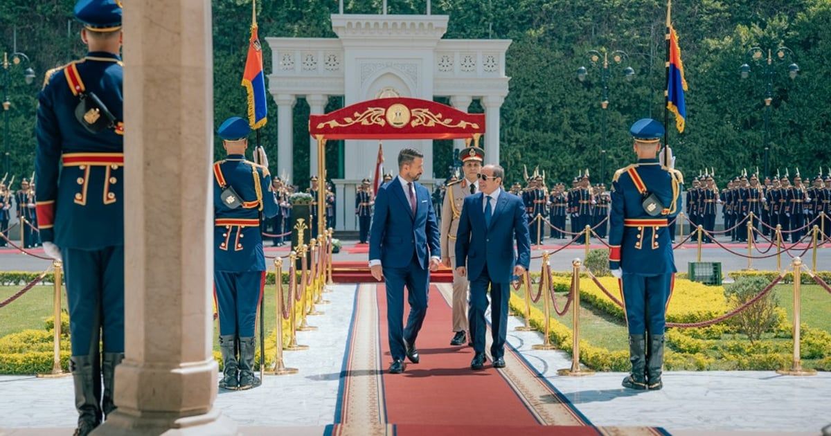 Pogledajte Milatovića dočekan uz najviše državne počasti u Kairu