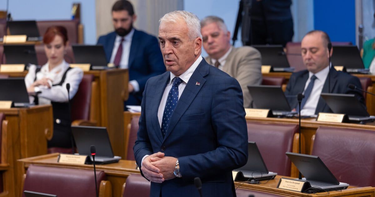Đurović: Sutra rekonstrukcija Vlade, Vučurović i Zečević novi ministri