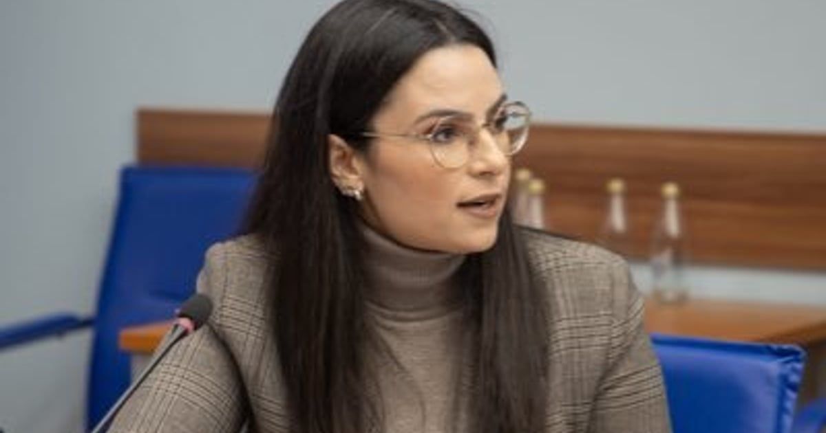 Popović: Albanski forum je skupina foteljaša, spremni su i na koaliciju sa Mandićem
