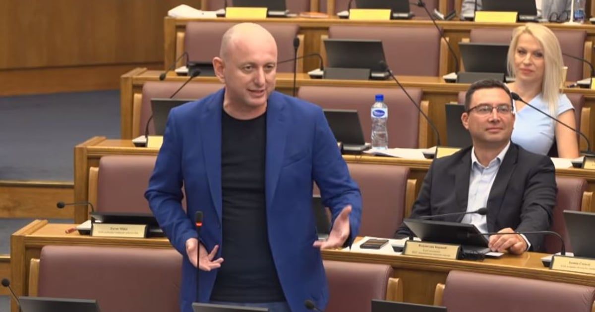 Knežević  najavio objavljivanje dokumenta koji  će srušiti Spajića; Srbija i Vučić zaslužn
