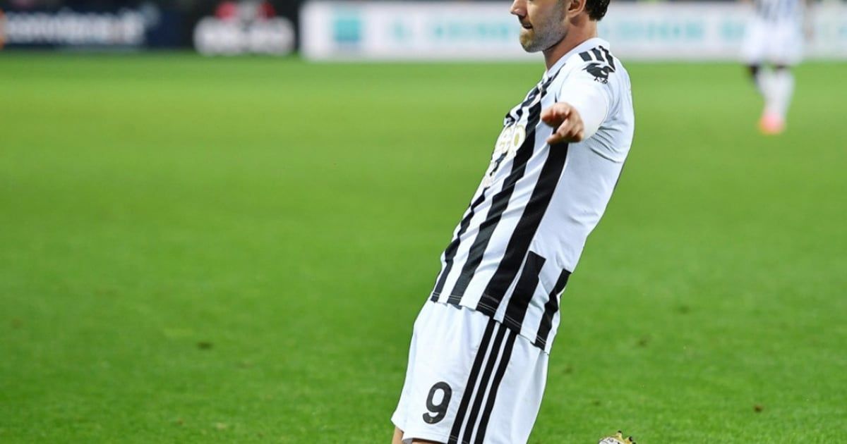 Vlahović je konačno izabrao klub