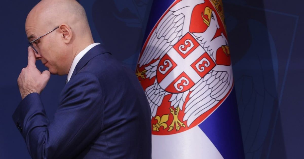 Vučević optužio Spajića da "briše Srbe" iz udžbenika za osnovce