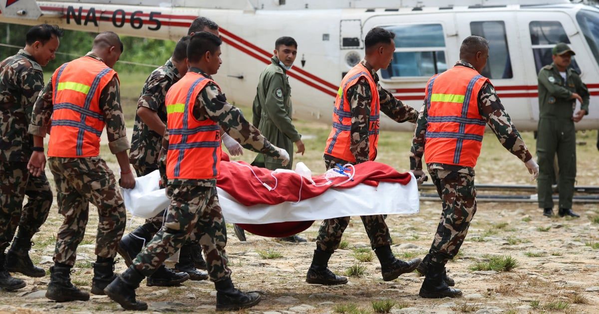 Dvojica radnika pronađena živa devet dana nakon katastrofalnih poplava u Nepalu