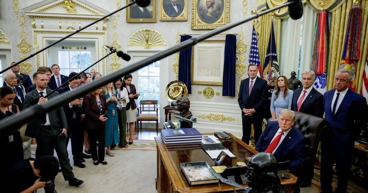 Tramp zabranio CNN, MS NOW i Politico, jutros počele prve blokade