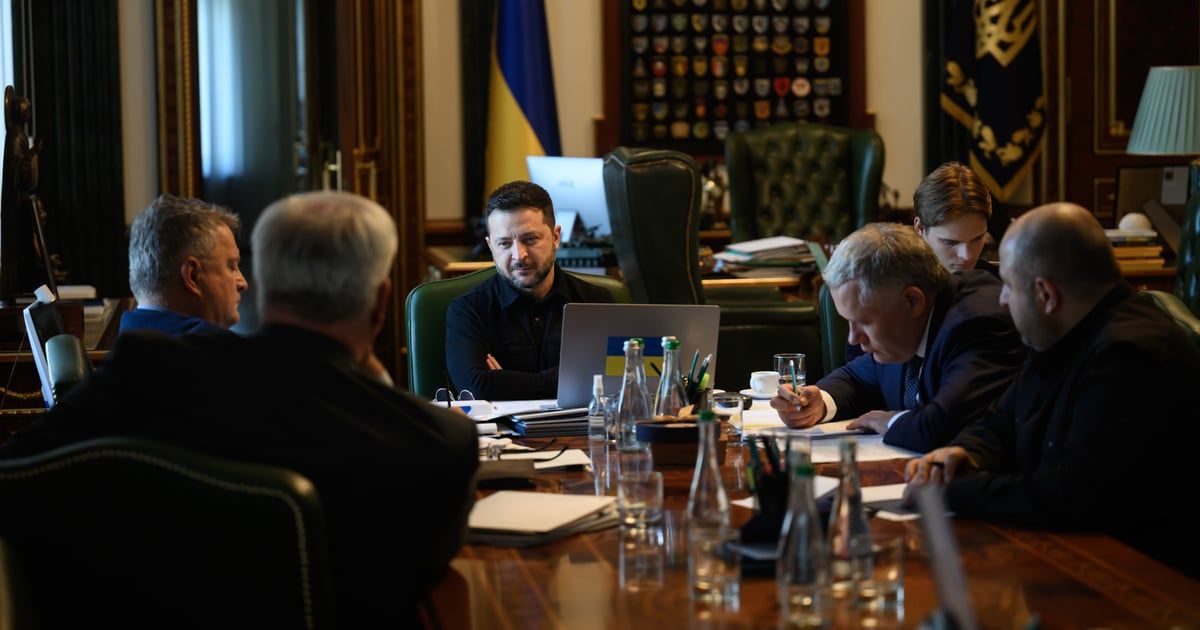Zelenski sa Tuskom: Ukrajina spremna za trilateralne razgovore sa SAD i Rusijom