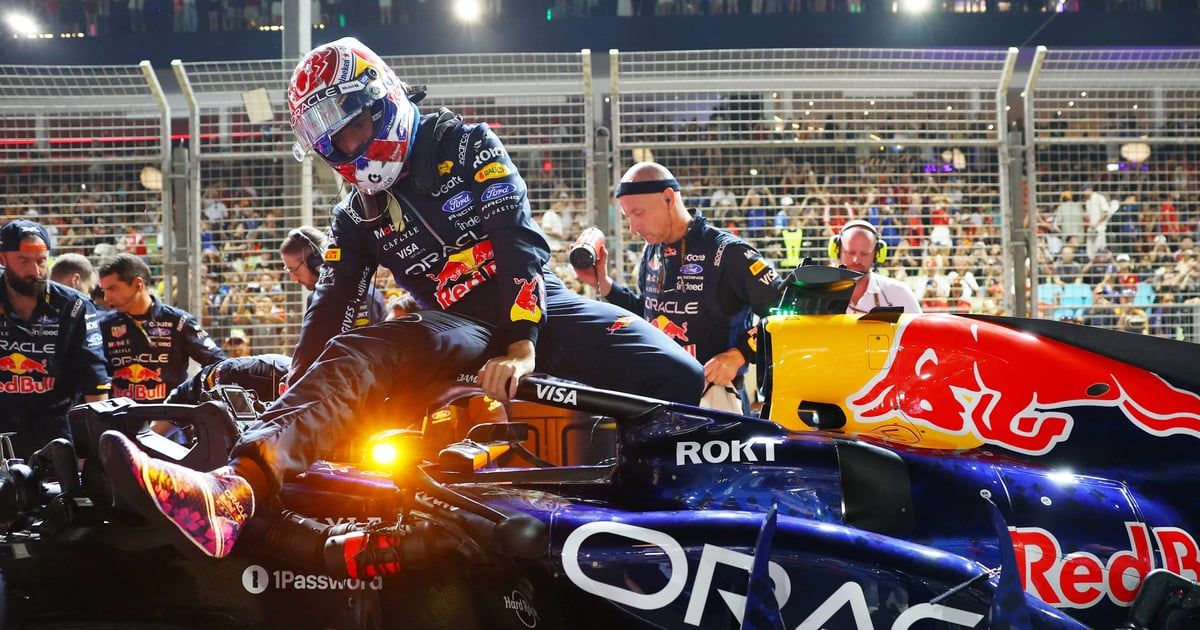 Ferstapen slavio u Singapuru, Kimi na korak do istorije