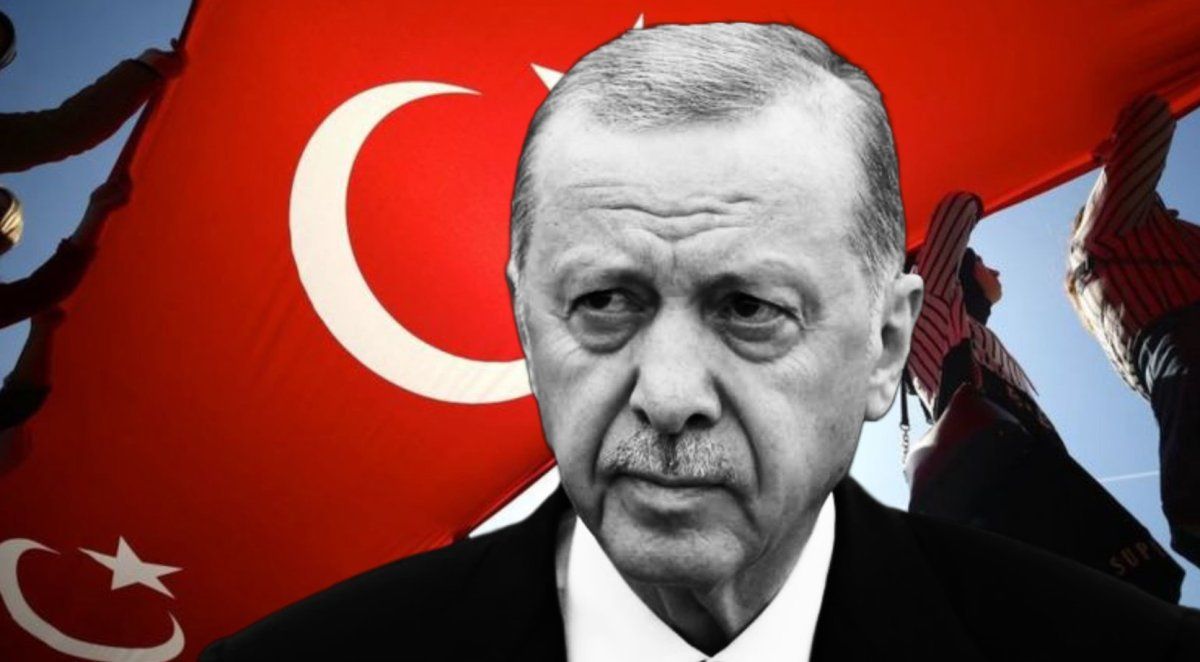 Dekoratif Başkan: Türkiye siyasi bir gösterinin nasıl rehinesi oldu